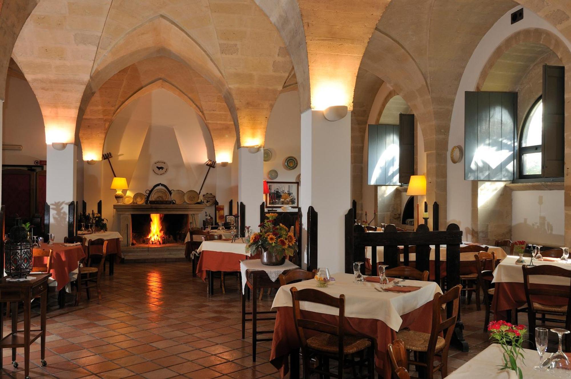 Masseria Gattamora 우기아노 라 치에사 외부 사진